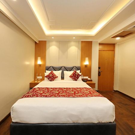Hotel Blanco Σριναγκάρ Εξωτερικό φωτογραφία