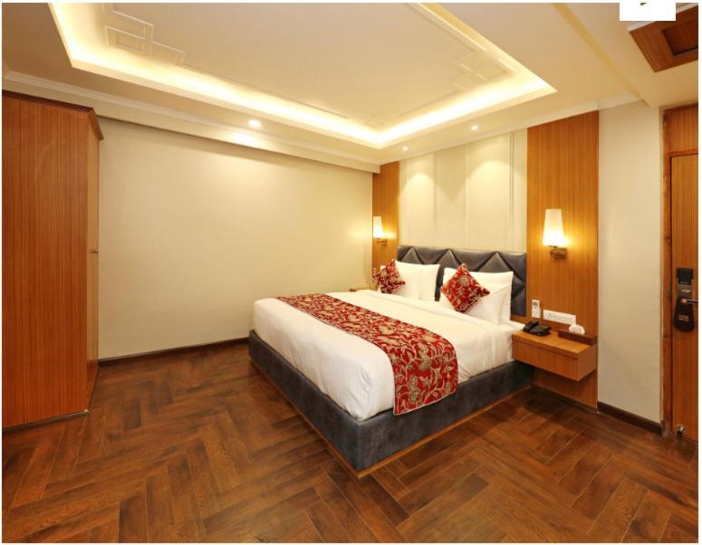 Hotel Blanco Σριναγκάρ Εξωτερικό φωτογραφία